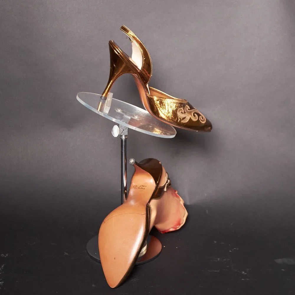 1950s Gold With Clear Cut Out Slingback Heels Shoes_3